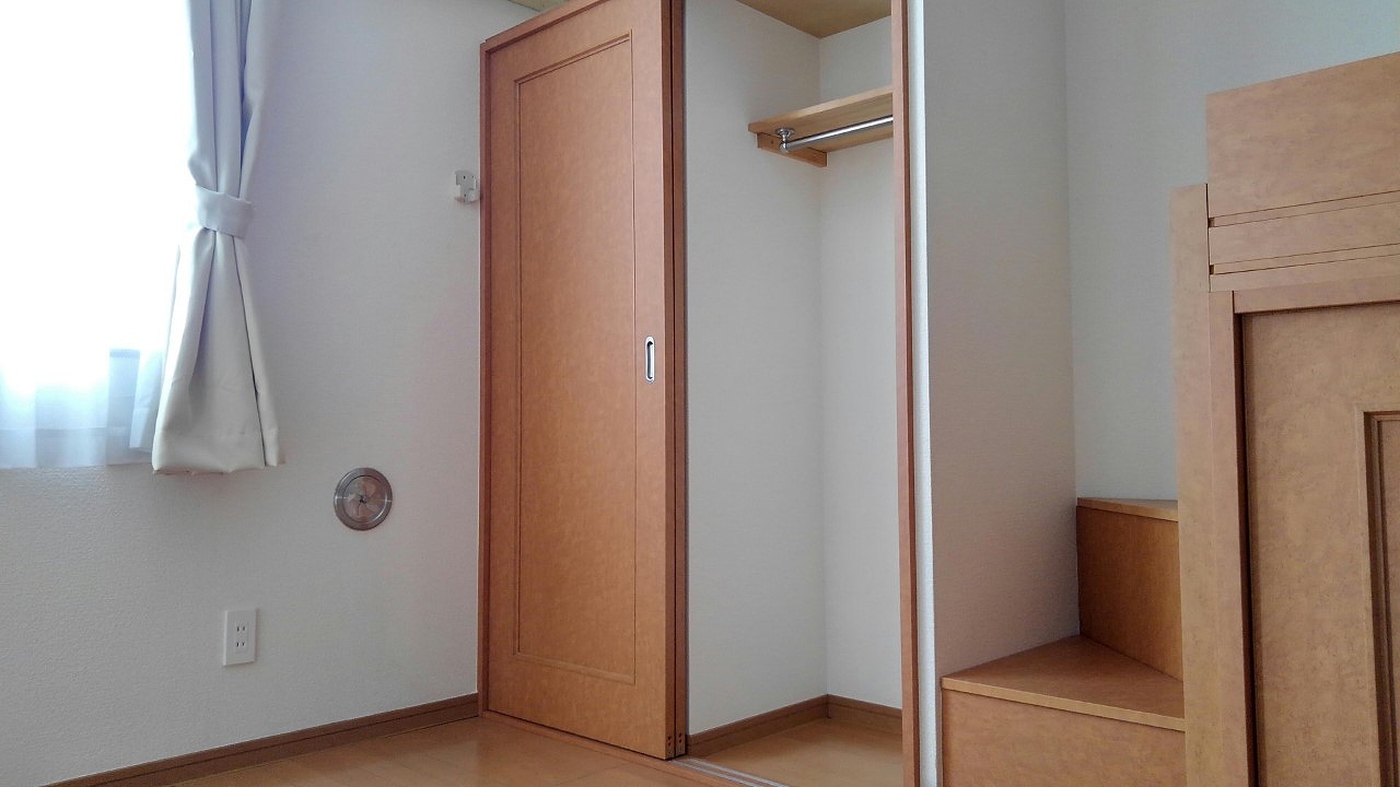 レオパレスアルタランテⅢ103号室 内観