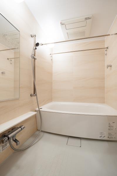 Ｂｒｉｌｌｉａ　Ｔｏｗｅｒ　聖蹟桜ヶ丘　ＢＬＯＯＭＩＮＧ　Ｒ27階 お風呂