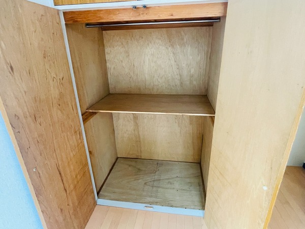 ジョイフルハイツ305号室 収納