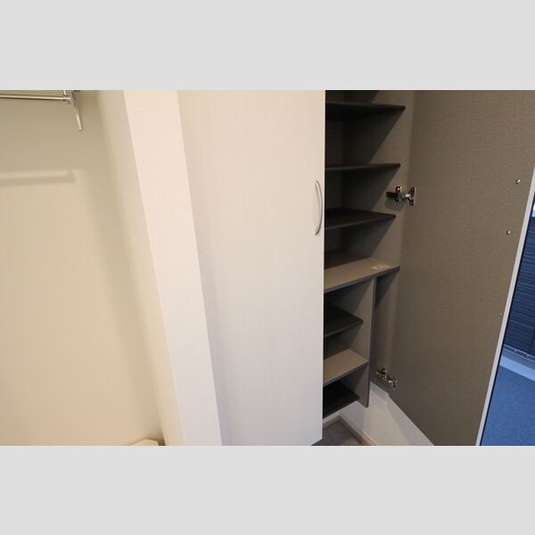 ブエナ カーサ シューズボックス