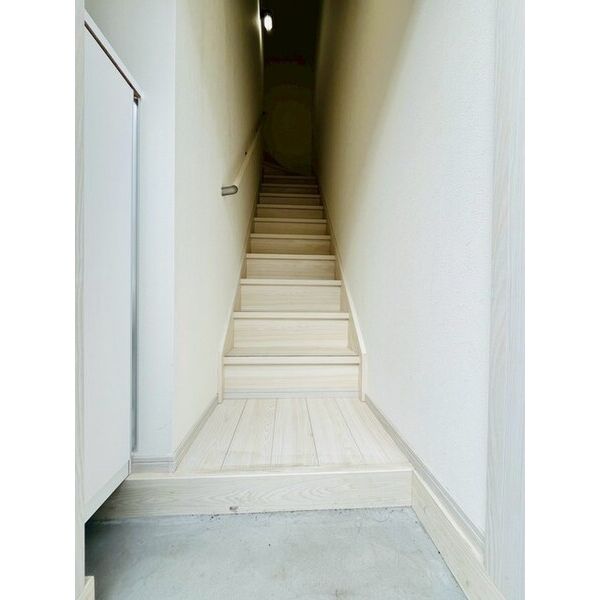 パークステート桜0101号室 玄関