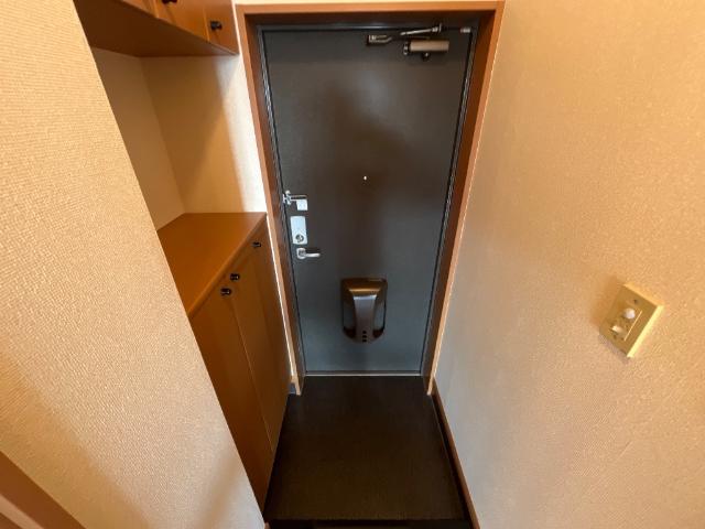 ピアリーハイム 玄関