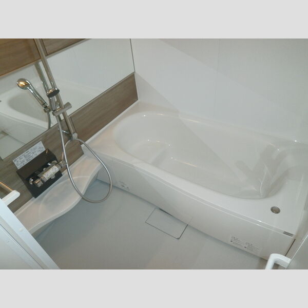 シャルマン 201　バス