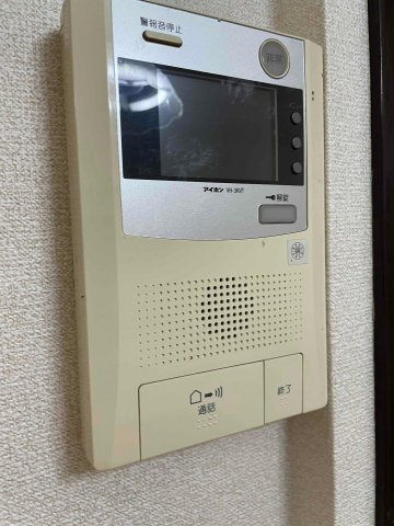 南青山ロイアルハイツ303号室 オートロック対応