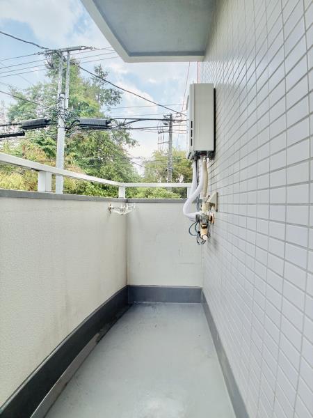 スカイフィールド国立2階 リビング