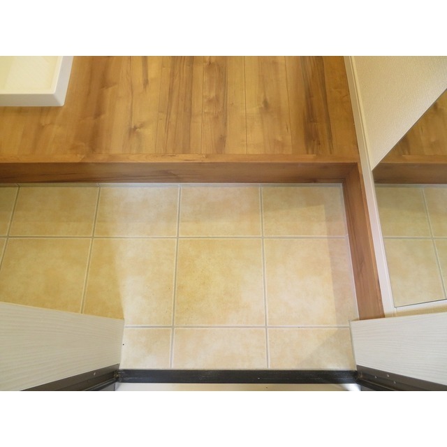 グランドール北綾瀬0303号室 同建物別部屋の参考画像