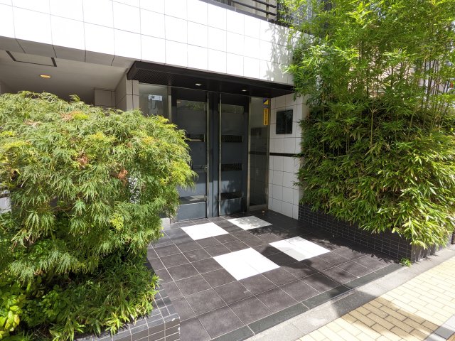 ルリオン両国502号室 エントランス