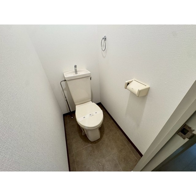 フラッツ奥沢102号室 内観