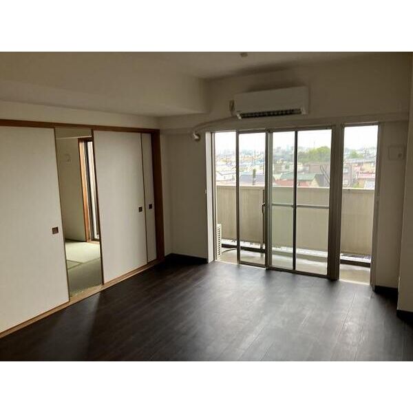 ガーデンシティ戸田 リビング