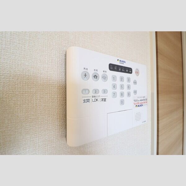 ピースウッド　Ⅰ206号室 ALSOK