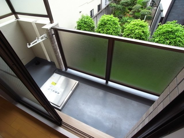 ネクサス巣鴨 バルコニー