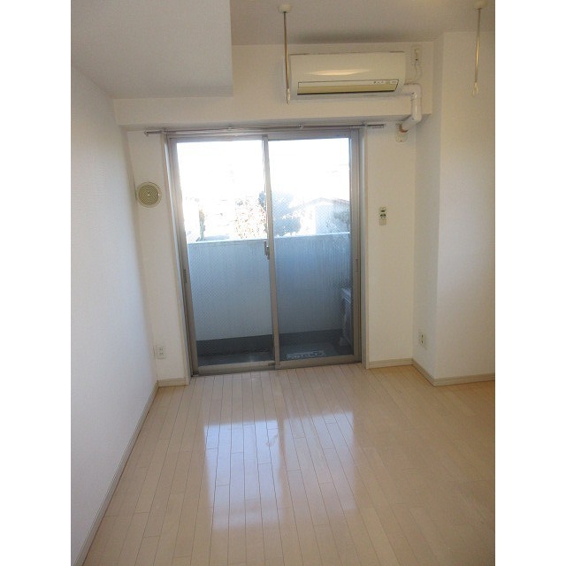 プレール・ドゥーク津田沼 リビング