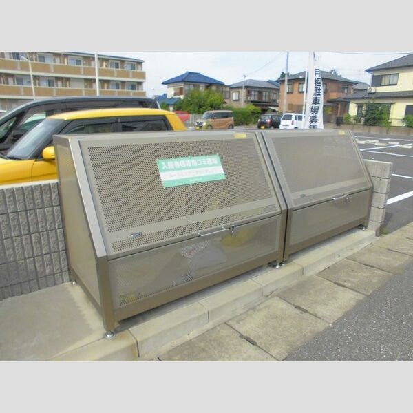 グラン・レーヴ ゴミストッカー