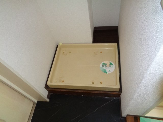 オークハウス北千束 室内洗濯機置場