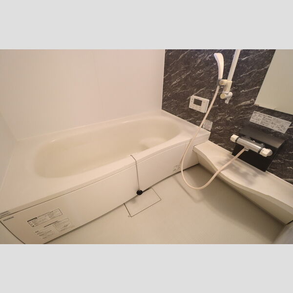 エーデルハイム 追い焚き機能付き一坪風呂