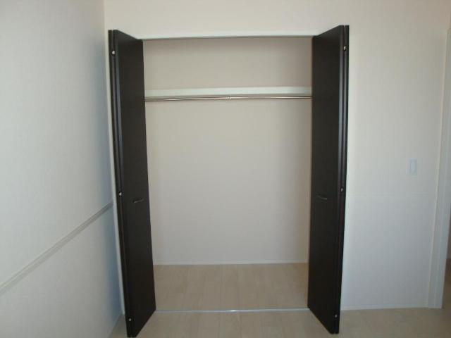 アプリコットC クローゼット（イメージ）