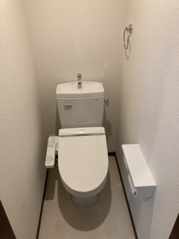 ベイルーム弘明寺Ⅰ104号室 トイレ