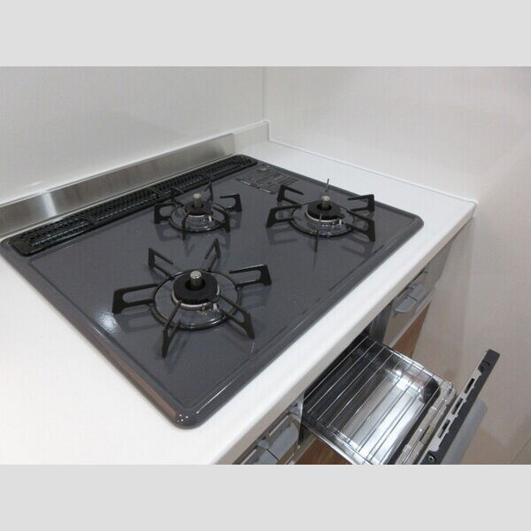 アナシエ石神井台105号室 3口コンロ