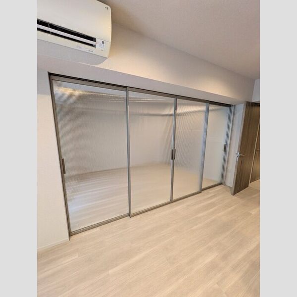 カスタリア高輪 居室