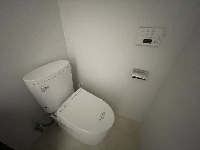 ラヴェニール横浜蒔田 トイレ