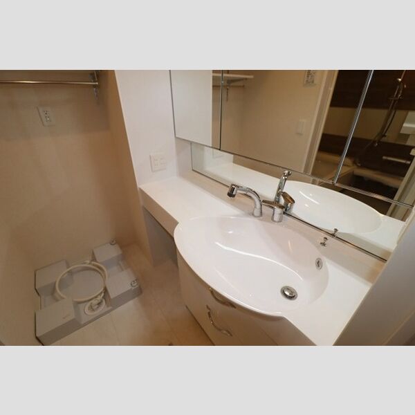 コンフォート　リリィ102号室 洗髪洗面化粧台