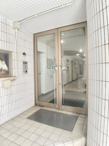 落合ミュージックハイム303号室 エントランス