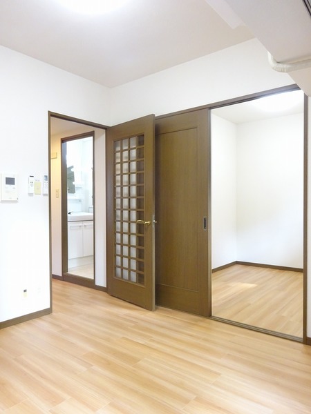 ライオンズマンション東四つ木101号室 リビング