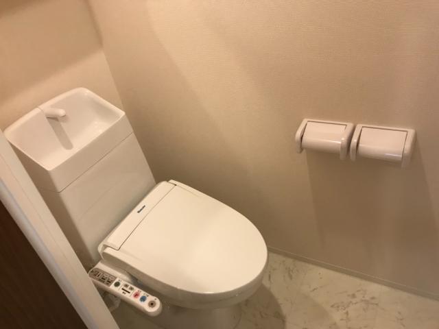 リベル横浜 シャワー付トイレ