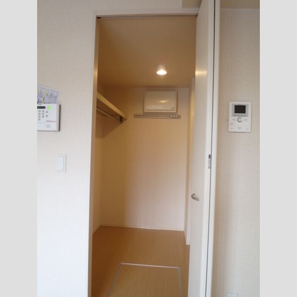 セレジェイラ ウォークインクローゼット