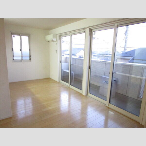 フルール　ポワール 居室全景