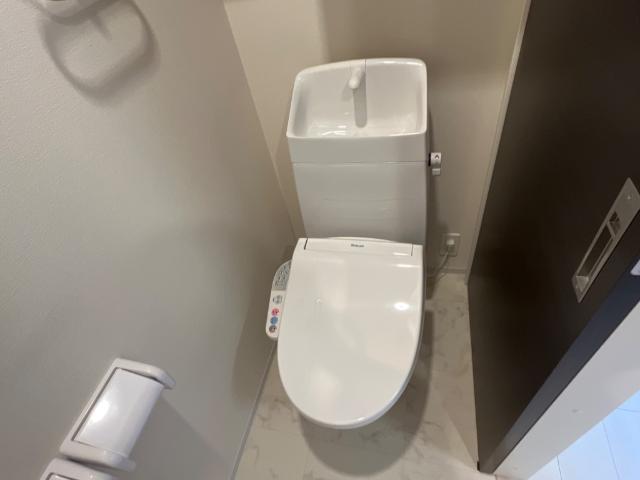 Oak tree（オークツリー） トイレ