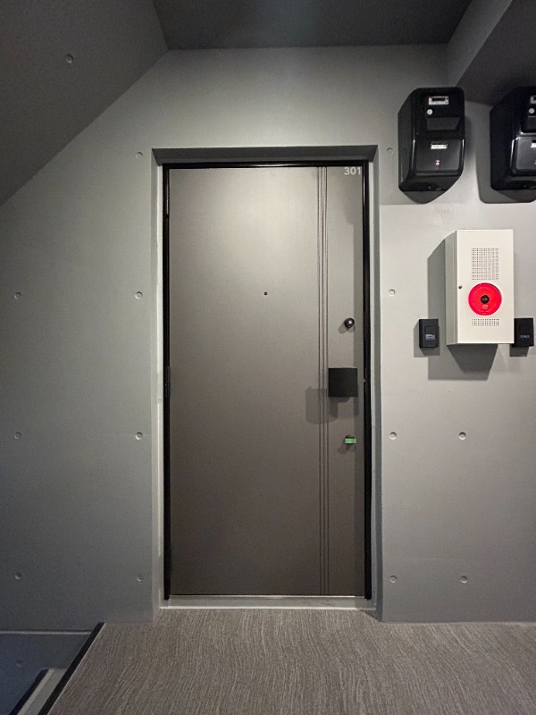 MONOLITH錦糸町3階 玄関