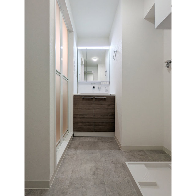 サングレース光ヶ丘401号室 内観