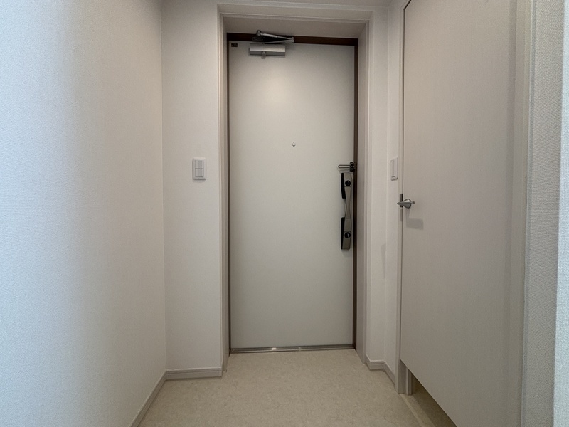 リブリ・曳舟 玄関