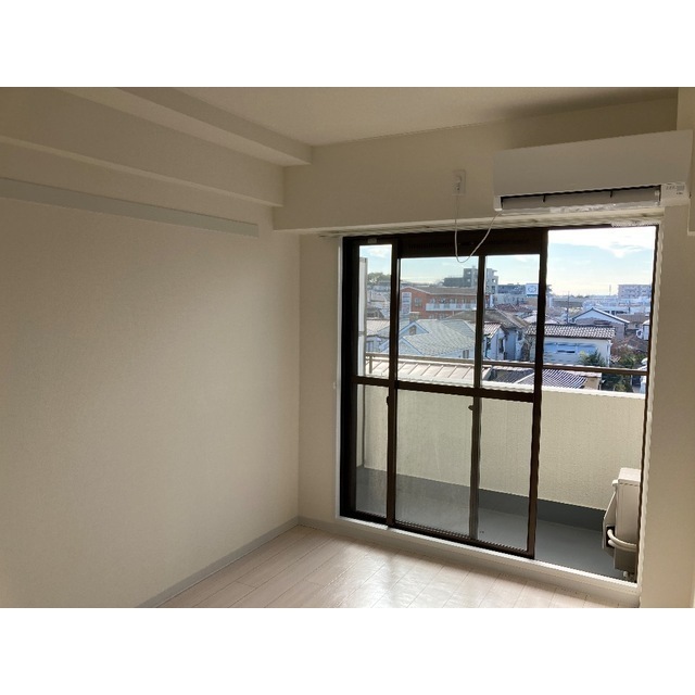 グランヒル松戸403号室 リビング