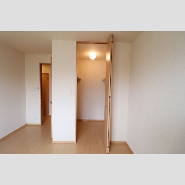 サンパティーク ウォークインクローゼット