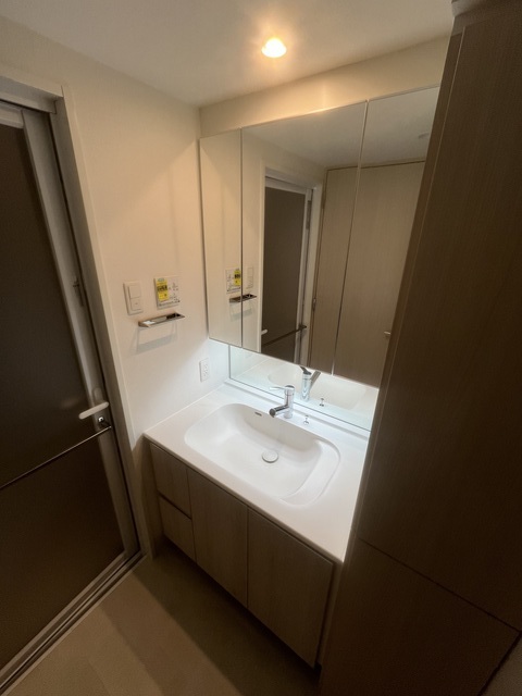 びゅうリエット横浜平沼506号室 ※別号室の参考写真です(現況優先・仕様違いの場合あり)