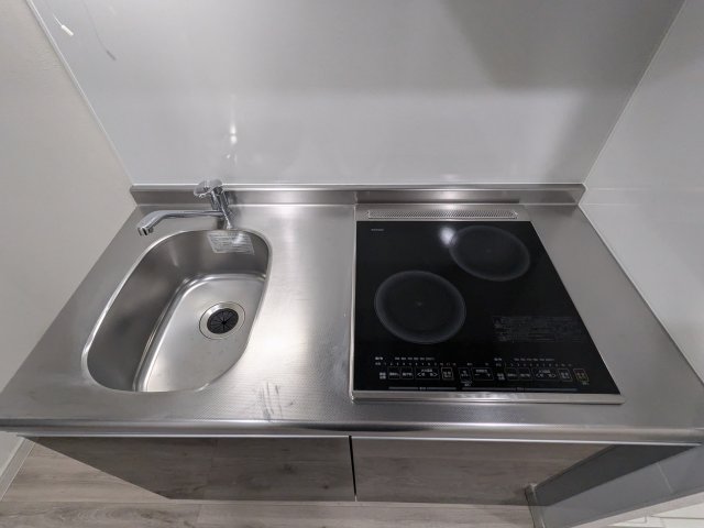 エムシティ戸田0102号室 キッチン