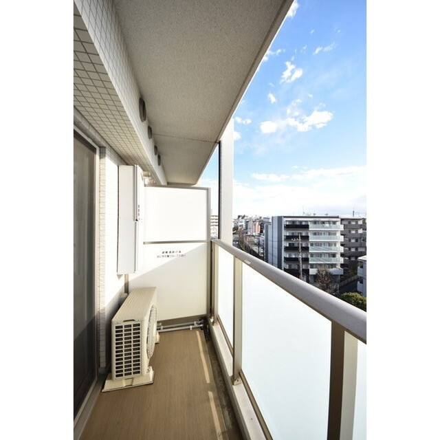 Court Blanche0605号室 内観