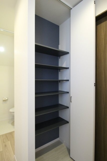 プリモ下北沢 靴入