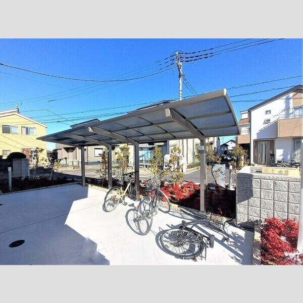 パークメゾン美幸町203号室 駐輪場