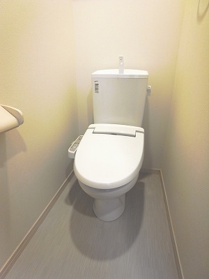 リブリ・ル・シャドール トイレ