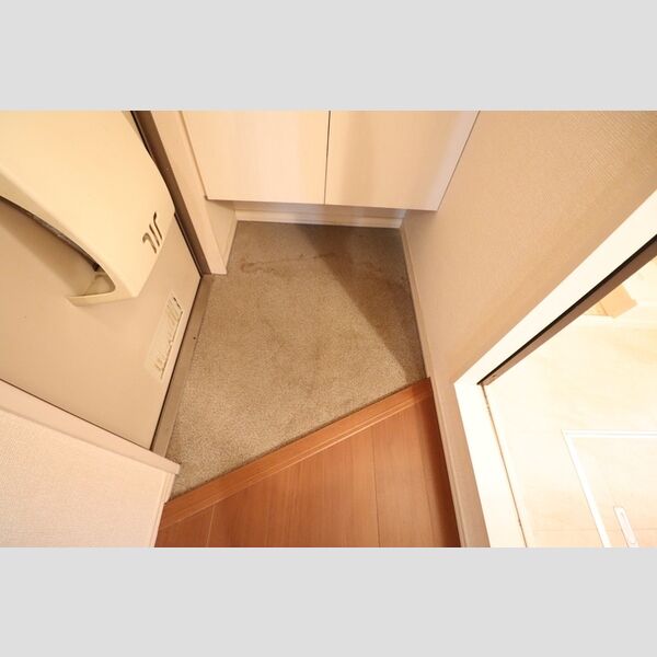 リバレイン　Ⅰ202号室 玄関