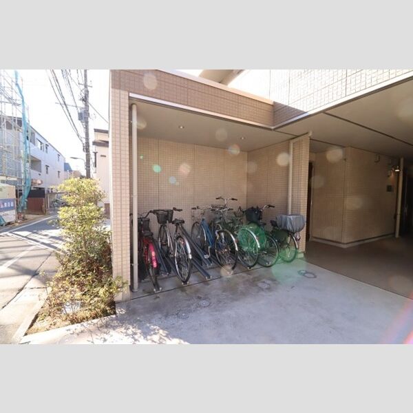 パティオ池袋 自転車駐輪場