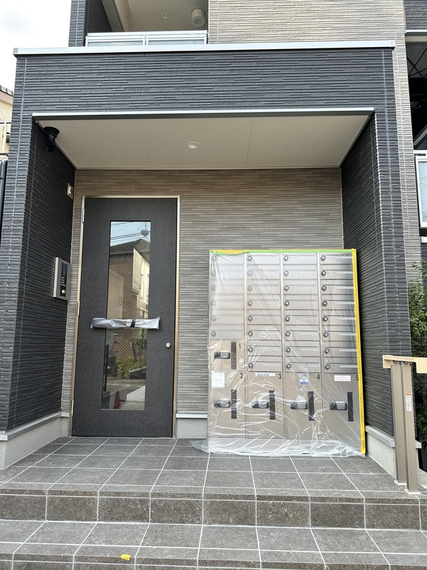 ヴィラ南浦和 エントランス