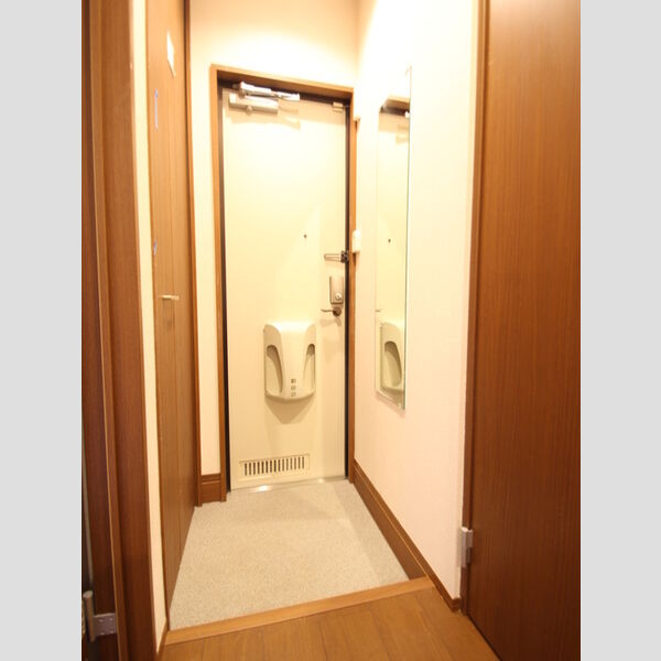 BRYANT PARK　A 玄関