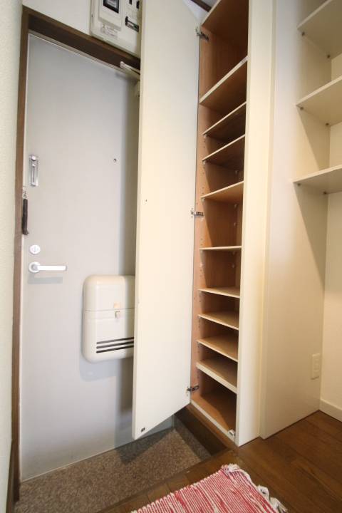 岡野ハイツ西棟1階 部屋その他