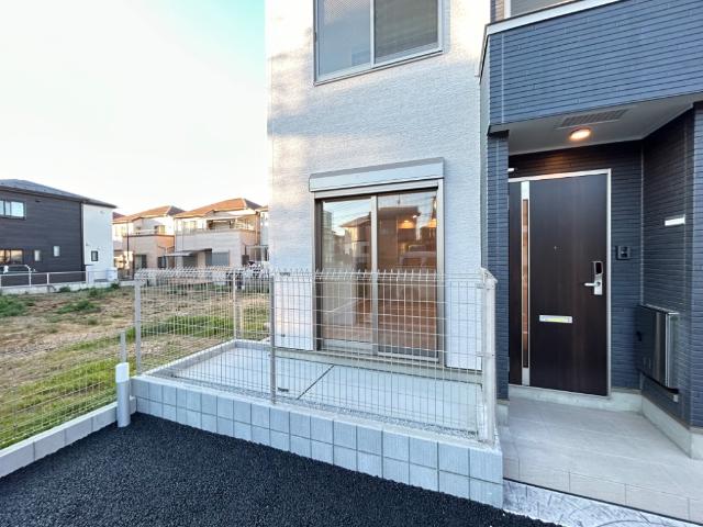 アンブレラ101号室 専用庭