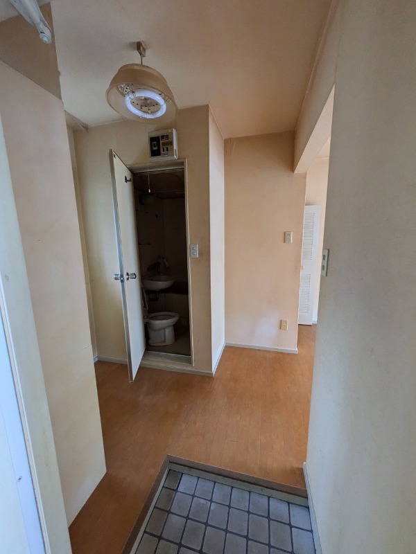 ローズアパート(Q-035) 玄関