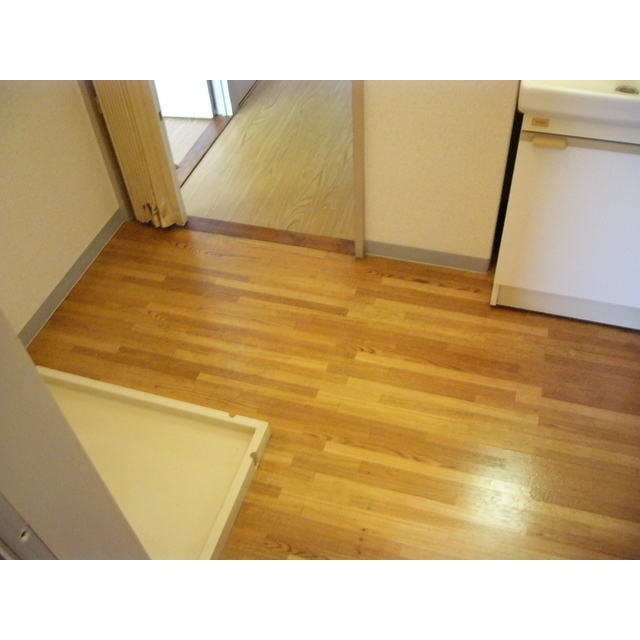 クレール１８ フローリング